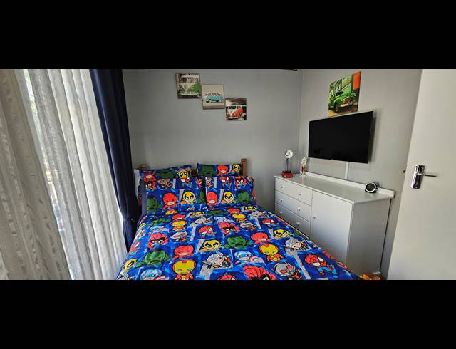 2 BEDROOM TOWNHOUSE FOR SALE IN SOUTH CREST